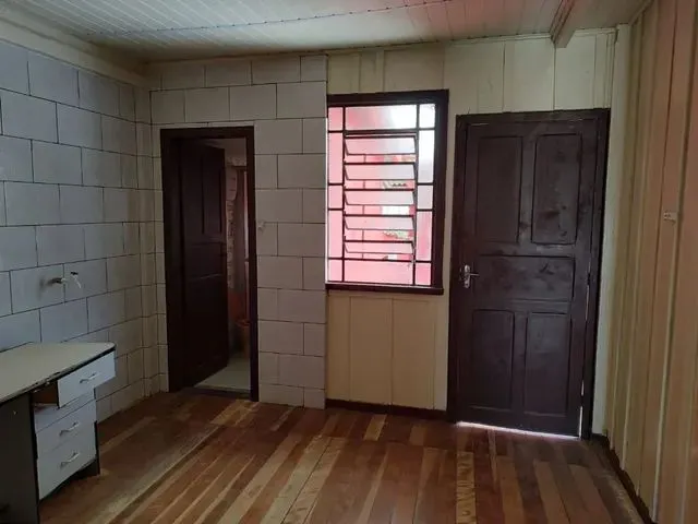 Imagem 7: Casa com 2 Dormitórios para Alugar, 49 M² por R$ 856,85/Mês - Lindóia - Curitiba/Pr