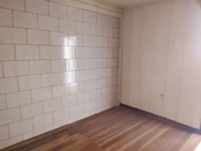 Imagem 3: Casa com 2 Dormitórios para Alugar, 49 M² por R$ 856,85/Mês - Lindóia - Curitiba/Pr