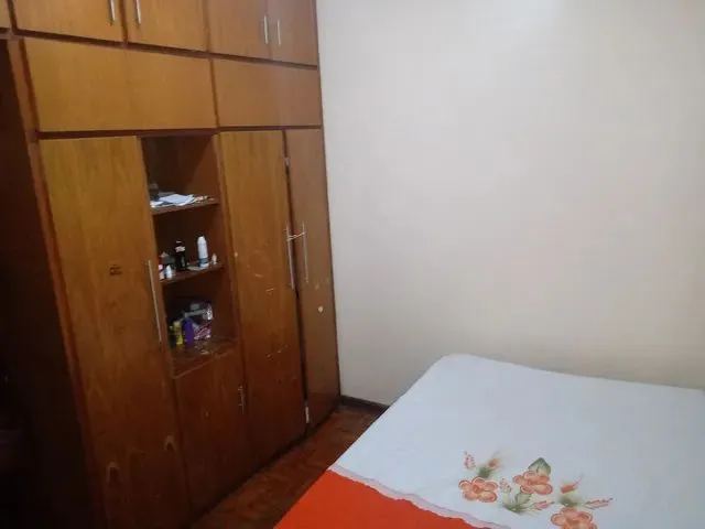 Imagem 10: Casa Mobiliada, 1 Suíte, 2 Quartos, 3 Salas, 2 Banheiros, Garagem para Vários Carros