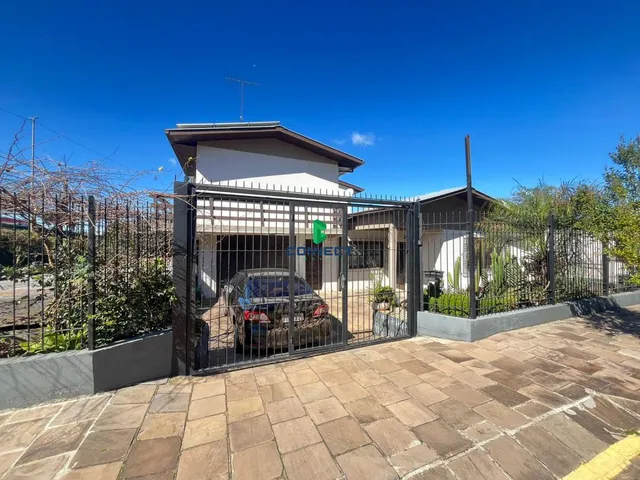 Imagem 1: Casa à venda em Farroupilha - Semi mobiliada com suíte com hidro