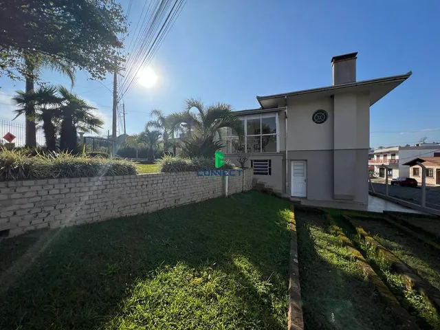 Imagem 6: Casa de Esquina Casa com 3 dormitórios