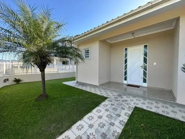 Imagem: Casa de 3 Quartos para Alugar no Bairro