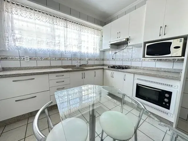 Imagem 10: Casa de 3 Quartos para Alugar no Bairro Centro