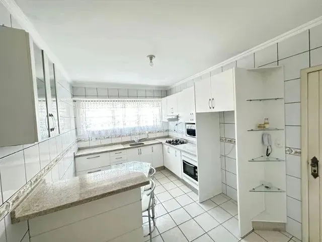Imagem 9: Casa de 3 Quartos para Alugar no Bairro Centro