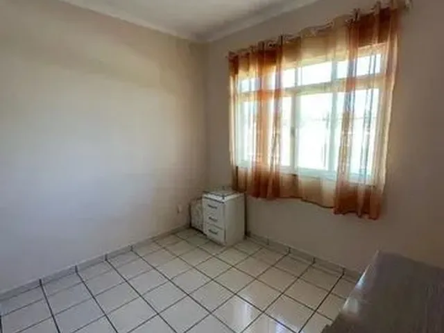Imagem 4: Casa de 3 Quartos para Alugar no Bairro Centro