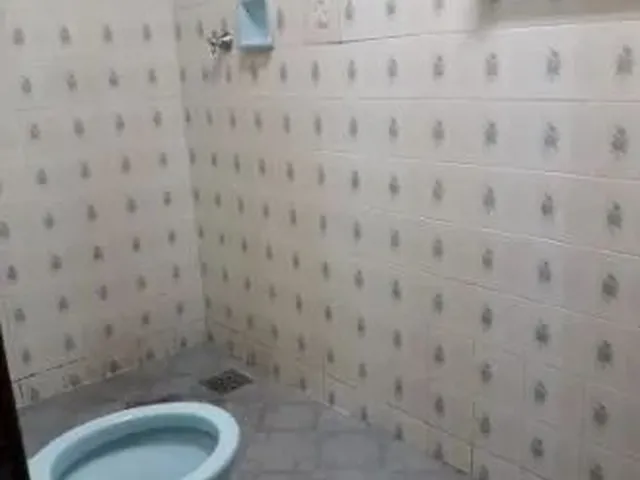 Imagem 5: Kitnet /Salão de Fundos com Entrada Independente , Lugar Tranquilo e Familiar .Bairro