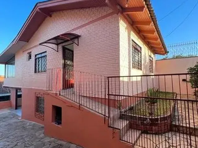 Imagem: Casa com 2 Dormitórios À Venda, 642 M²
