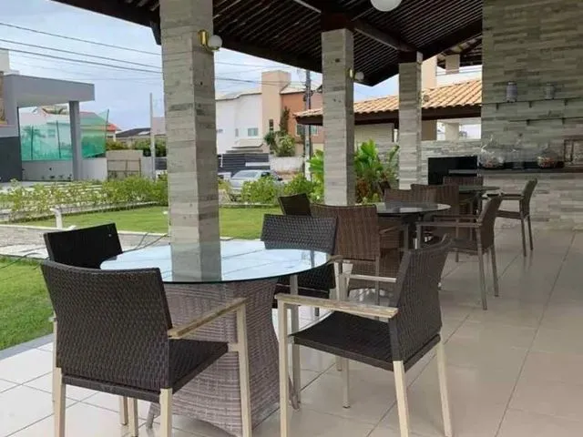 Imagem 14: Casa - 4 Quartos - 2 Suítes - 250,00M²