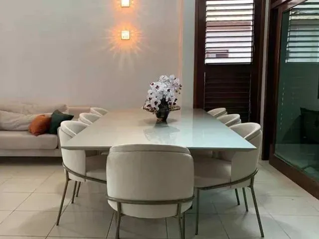 Imagem 9: Casa - 4 Quartos - 2 Suítes - 250,00M²