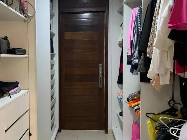 Imagem 11: Casa - 4 Quartos - 2 Suítes - 250,00M²