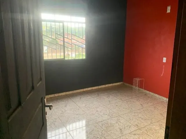 Imagem 1: Apartamento com 4 Cômodos no Bela Vista