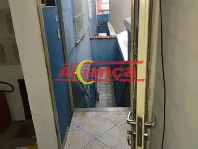 Imagem: A casa possui 3 Dormitórios, 1 Banheiro, 100m² de Área e