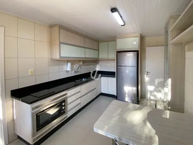 Imagem 13: Florianópolis - Casa Padrão - Carianos