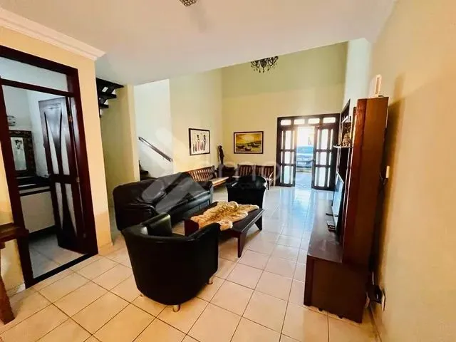 Imagem 6: Casa À Venda em Candelária (Natal/Rn