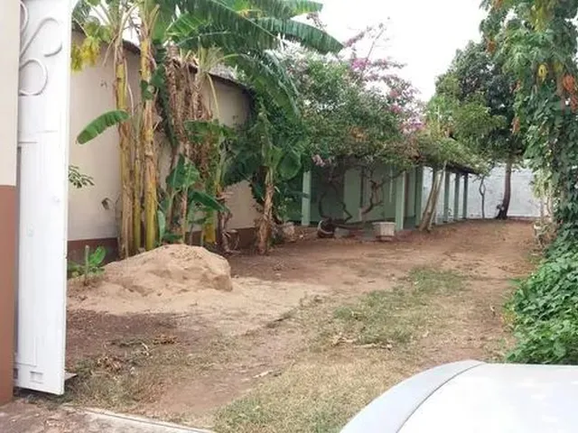 Imagem 6: Salão Comercial e Casa nos Fundos