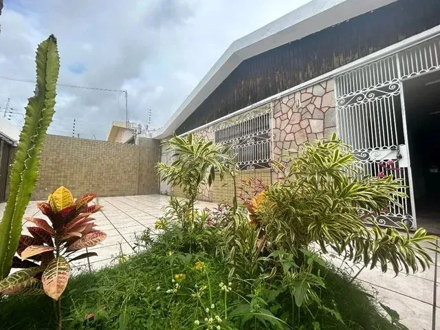 Imagem 6: Casa no Sao Francisco Quatro Quartos