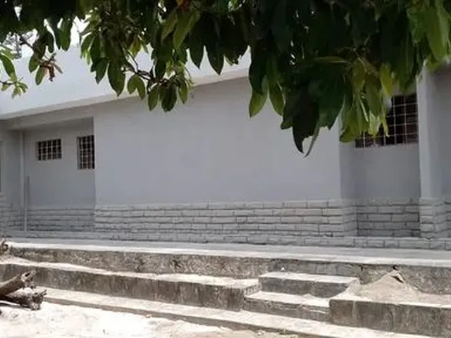 Imagem 2: Casa Alugar Centro de Esperança