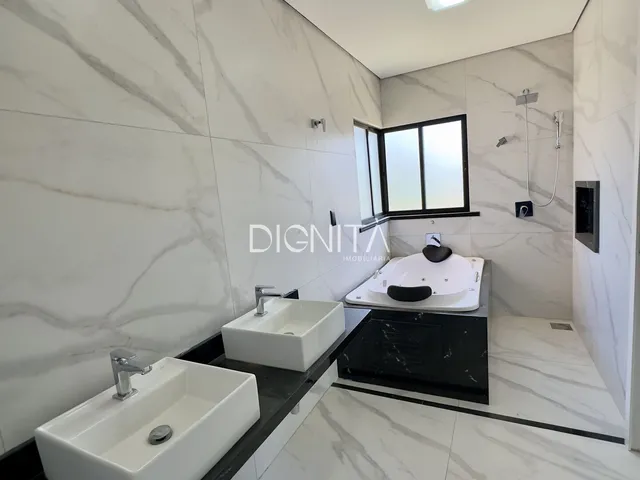 Imagem 2: Dúplex de esquina à venda em Alphaville Terras