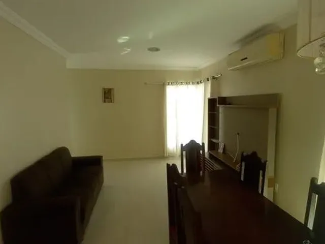 Imagem: Lyon / Lírio do Vale / Manaus / 9 8 1 0