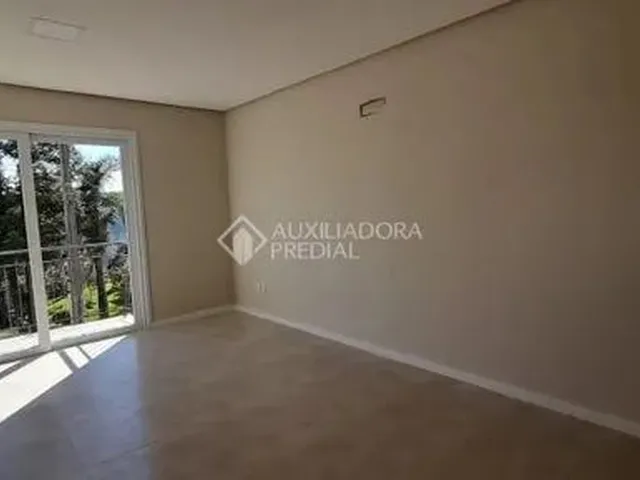 Imagem 2: Gramado - Casa Padrão - Vale dos Pinheiros