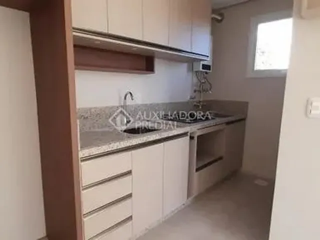 Imagem 4: Gramado - Casa Padrão - Vale dos Pinheiros