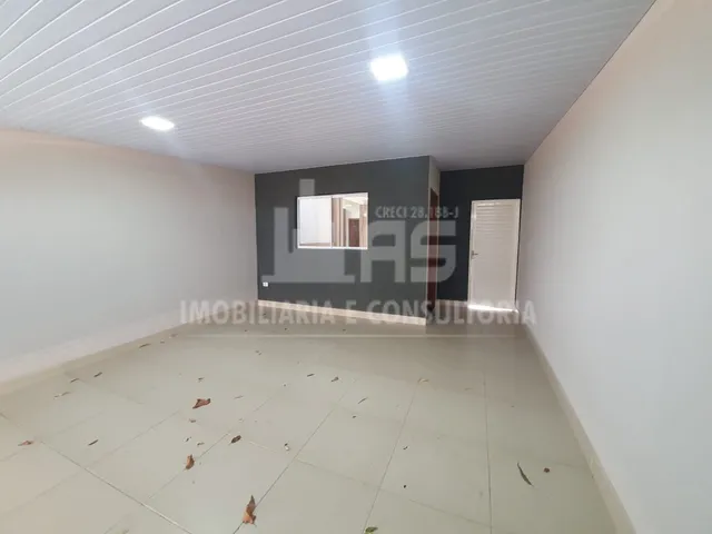 Imagem: Casa a venda com 2 quartos sendo 1 suíte