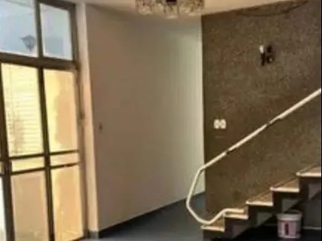 Imagem: Alugo Ampla Casa com 5 Quartos, Quintal