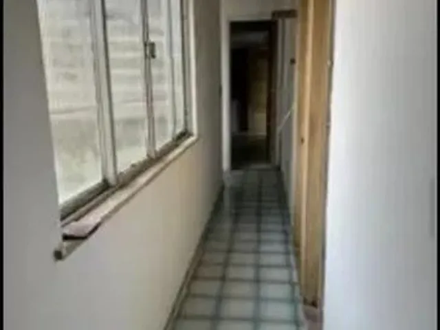 Imagem 8: Alugo Ampla Casa com 5 Quartos, Quintal, Próx. À Vários Pontos Turísticos