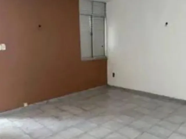 Imagem 7: Alugo Ampla Casa com 5 Quartos, Quintal, Próx. À Vários Pontos Turísticos