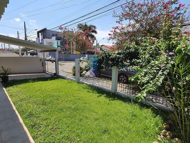 Imagem 9: Ampla casa de 4 quartos no bairro Dom Bosco, bem na divisa com o bairro Ressacada