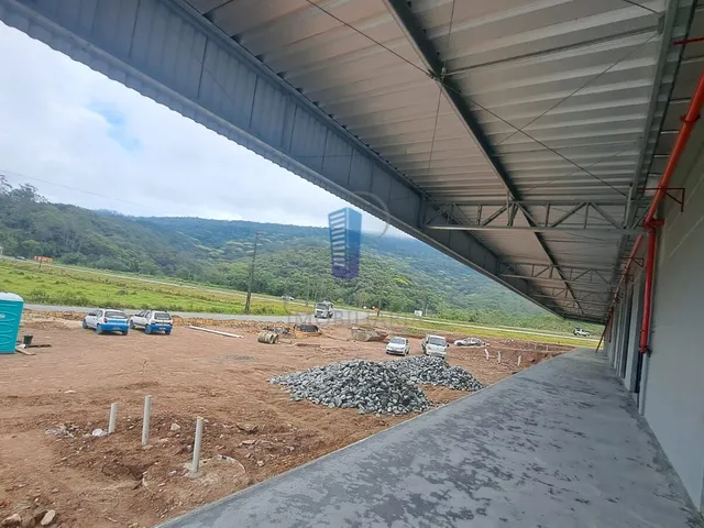 Imagem 6: Pavilhão Industrial NOVO com 6500m² de área construída