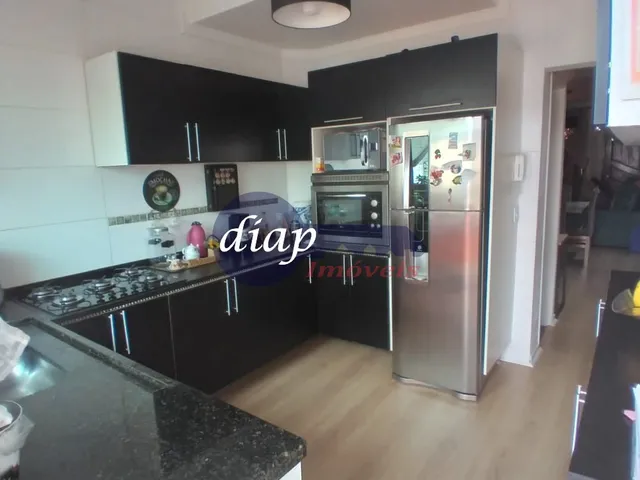 Imagem 5: Lindo sobrado com 3 dormitórios, sendo 1 suíte, sala 2 ambientes, cozinha grande, 3
