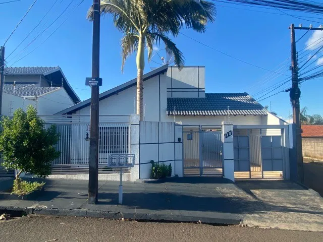 Imagem 1: Casa em Cambé Casa com 3 dormitórios