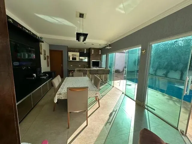 Imagem 2: Casa Á Venda no Jardim Paris III - Maringá - P