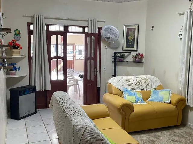 Imagem 2: Vende-Se. Área de serviço, 300m² de Área, 3 Vagas na garageme3...