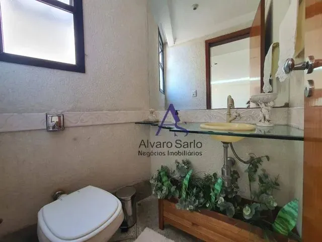 Imagem: Apartamento com 4 Dormitórios À Venda