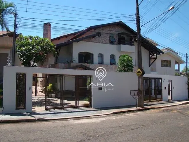 Imagem: Casa com 6 Dormitórios para Locação