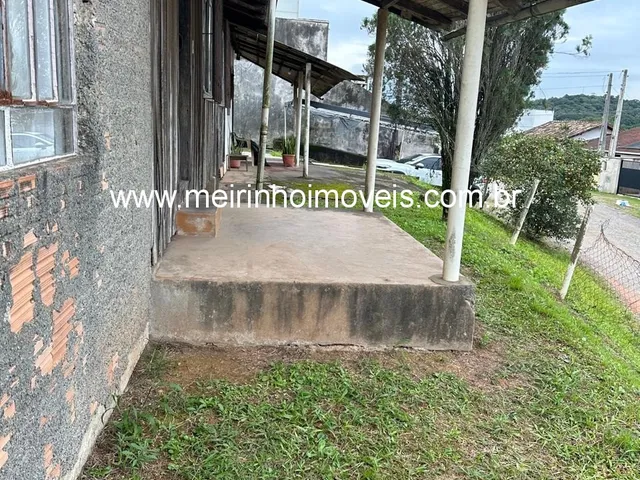 Imagem 2: Terreno de esquina no Petrópolis - excelente localização próximo ao Colégio Osvaldo
