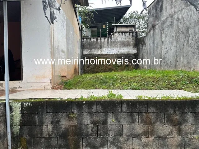 Imagem 3: Terreno de esquina no Petrópolis - excelente localização próximo ao Colégio Osvaldo