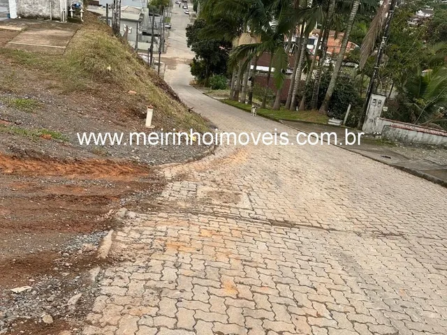 Imagem 5: Terreno de esquina no Petrópolis - excelente localização próximo ao Colégio Osvaldo