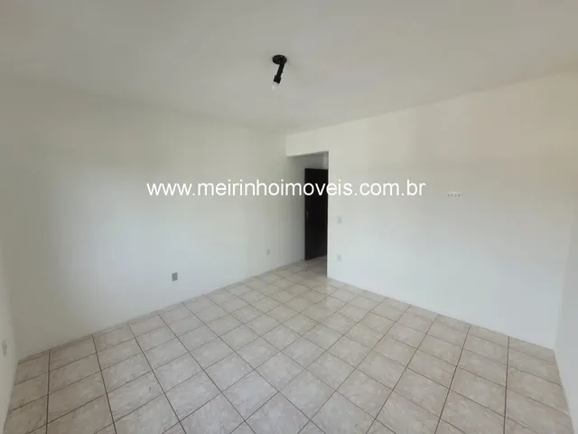 Imagem 7: Aluguel de Apartamento no Bairro Floresta, Joinville-SC: 1 Quarto, 1 Suíte, 1 Sala, 2