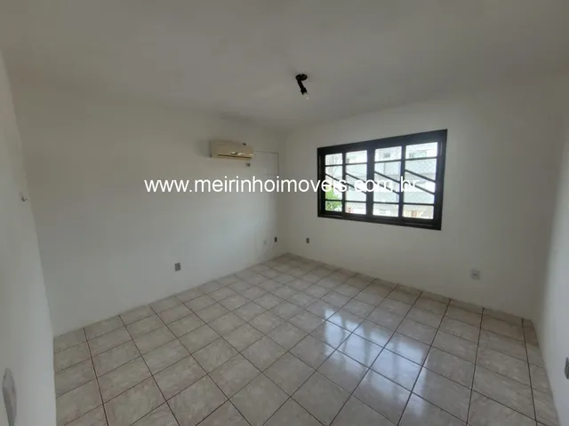 Imagem 4: Aluguel de Apartamento no Bairro Floresta, Joinville-SC: 1 Quarto, 1 Suíte, 1 Sala, 2
