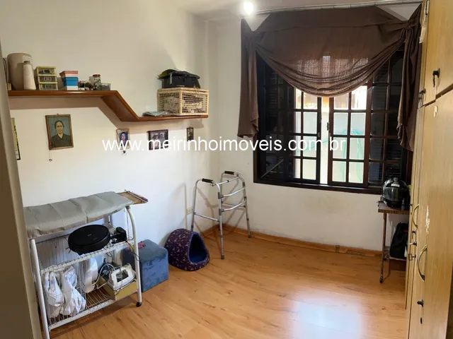 Imagem 1: Casa averbada 1 suíte + 2 dormitórios no Guanabara - edícula com churrasqueira