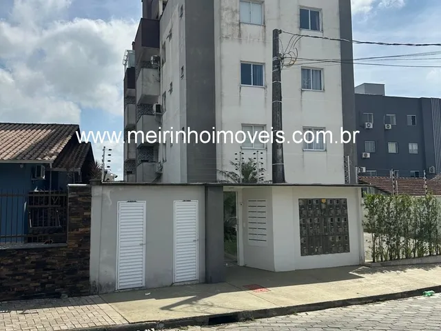 Imagem: O apartamento possui 2 Dormitórios, 1 Suíte, 2 Banheiros,