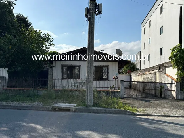 Imagem 2: Terreno à venda em Guanabara, Joinville ? 13x30m, casa de madeira, R$395.000,00