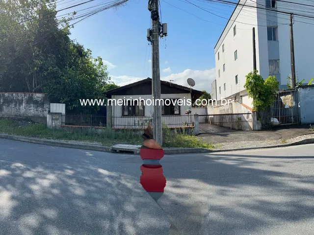 Imagem 1: Terreno à venda em Guanabara, Joinville ? 13x30m, casa de madeira, R$395.000,00