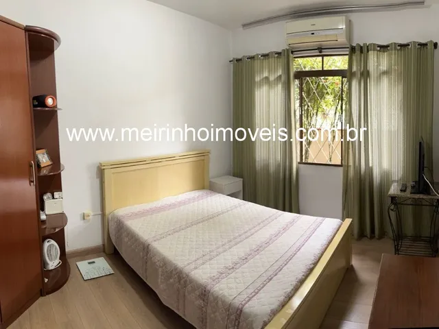 Imagem 13: Casa mobiliada para venda em Joinville - 3 dormitórios, garagem e amplo jardim
