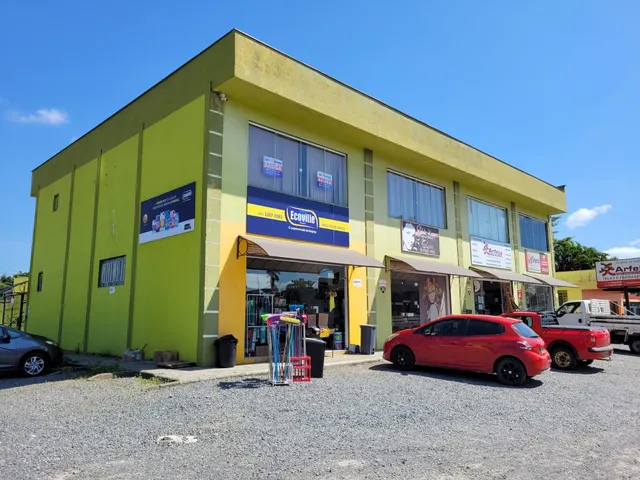 Imagem: Sala Comercial Espaçosa em Joinville por
