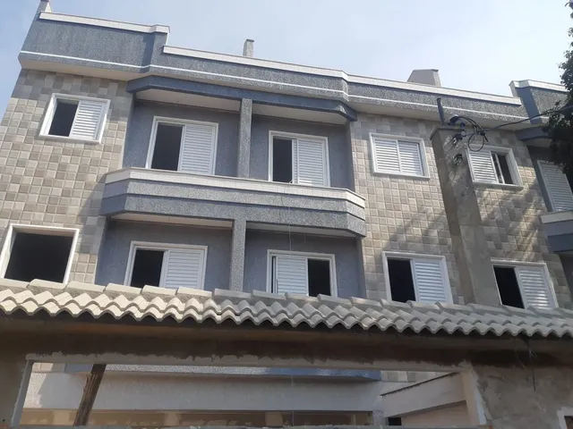 Imagem: O apartamento possui 2 Dormitórios, 1 Suíte, 1 Banheiro,
