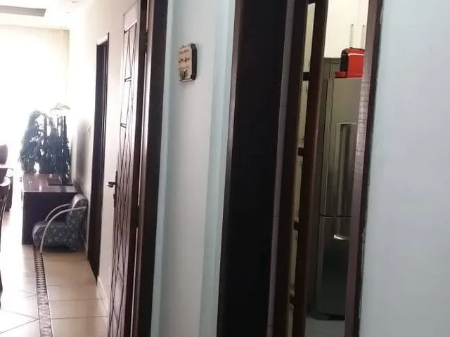 Imagem 2: Lindo apartamento com 140m², com uma vagas de garagem, 3 dormitórios amplos com